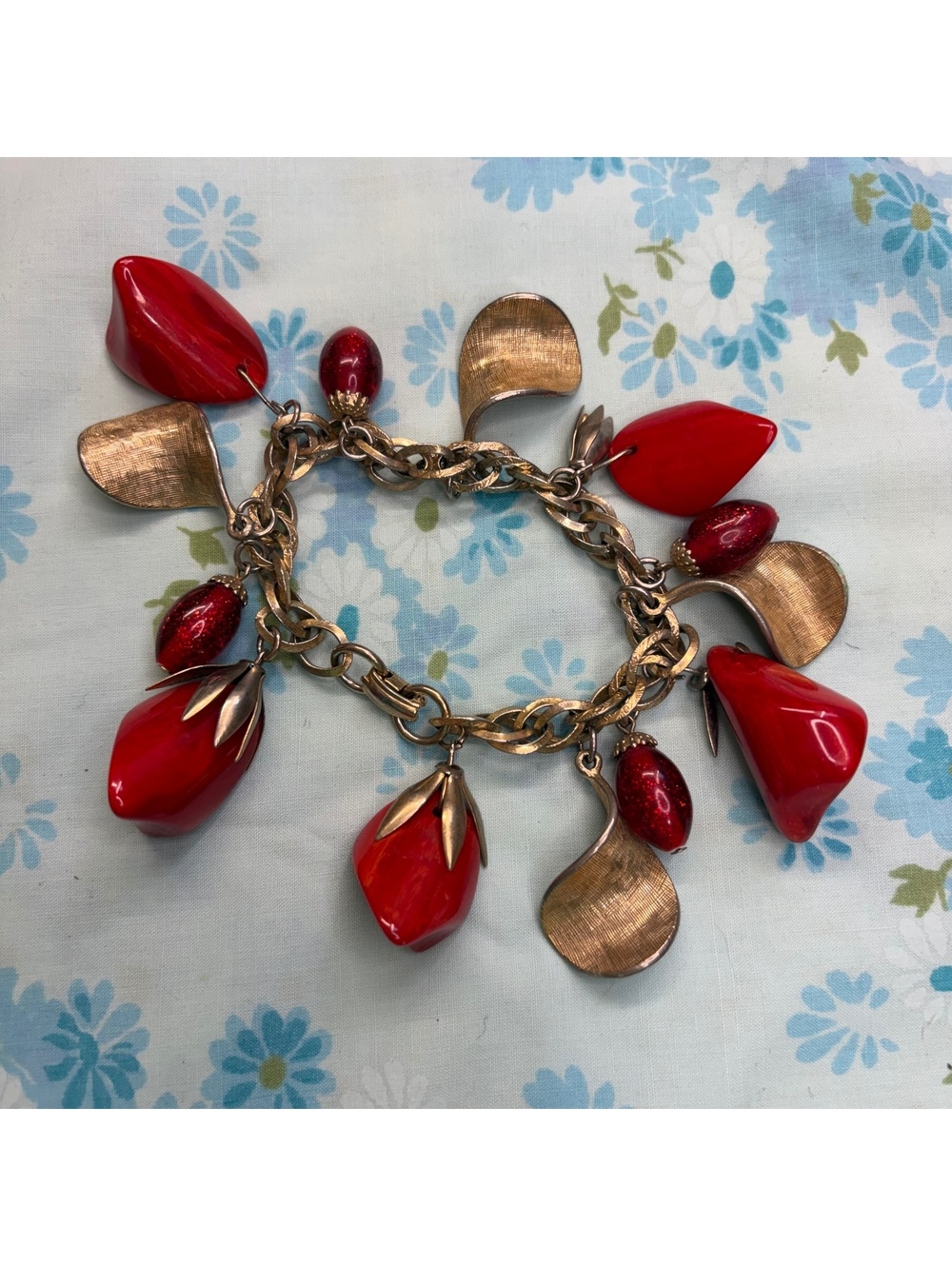 Red marbled Bakelite chacha bracelet